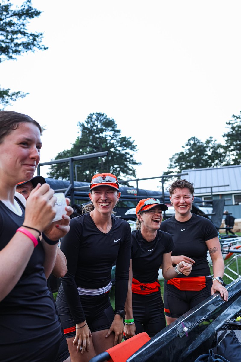BeaverWRowing's tweet photo. Finals start 🔜

#GoBeavs https://t.co/Wx2wC43LhL