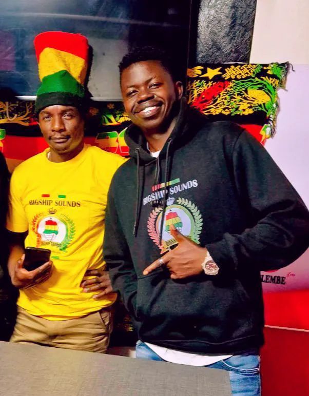 Mulembe_FM's tweet photo. #ReggaeJunction Welcome to the biggest show ever π·π·π·π·π·. Shifalongo the MC DJ WADE Q https://t.co/WPIH5vAtyo