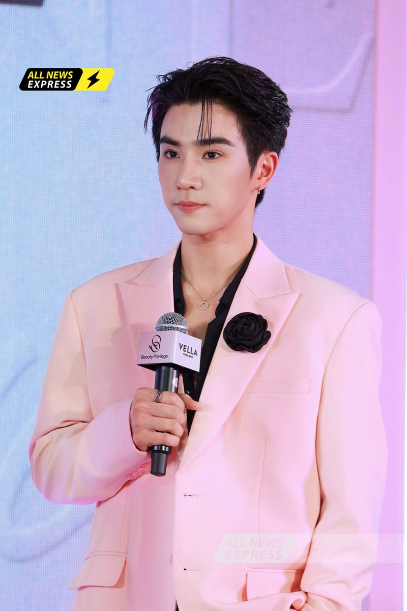 ALLNewsEXPRESS1's tweet photo. "เพิร์ธ ธนพนธ์" #PerthTanapon ร่วมงาน "CORE ONE PRIVILEGE GRAND OPENING" 

PERTH X VELLA SLEEPMASK
#CoreOnePrivilegexPerth
#PerthTanapon #KDPPE
#VELLAThailand https://t.co/PFJ99Eo0pd