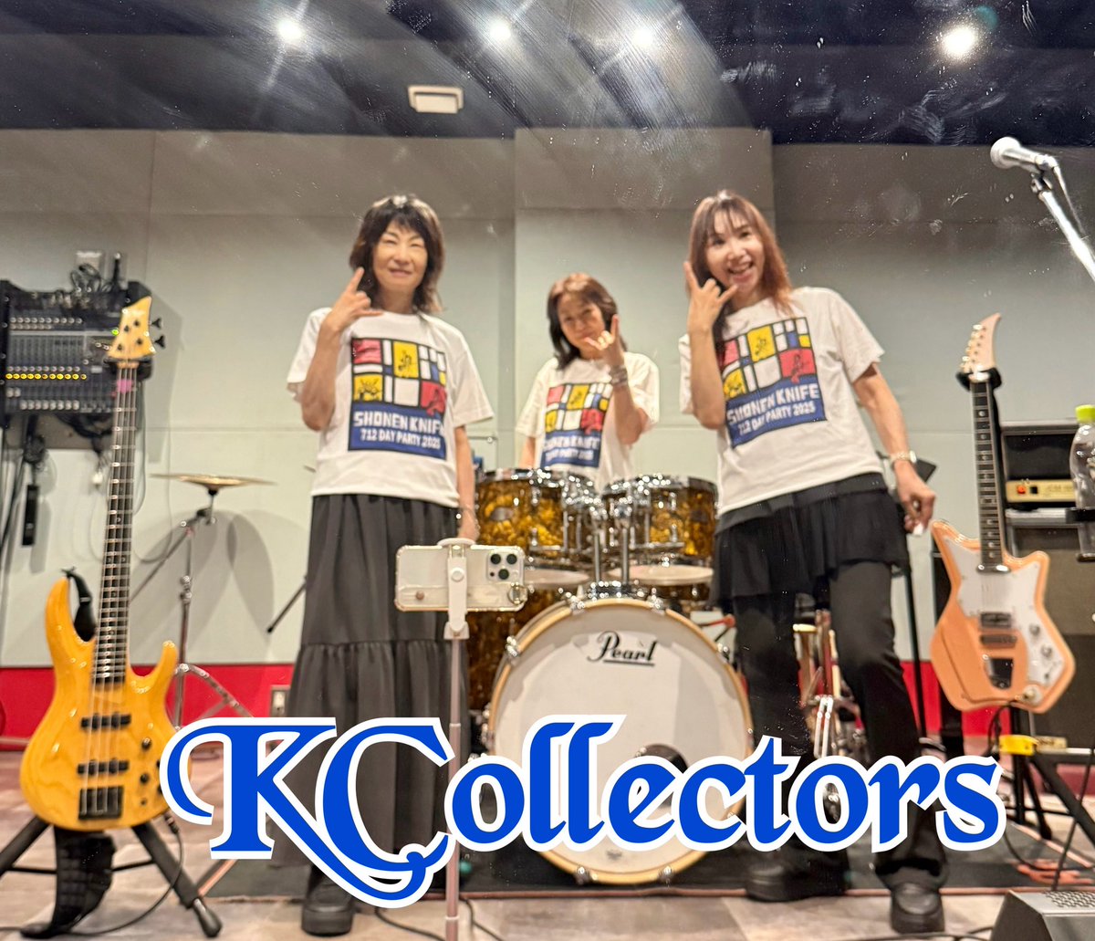 KCollectors's tweet photo. ラストリハ終了しました。6/6(土)浅草橋マンホールにてお待ちしています‼️Kコレは18:45演奏スタートです😉🤘

We had our final rehearsal today for our June 6th live show. We're looking forward to seeing you all next week in Asakusabashi, Tokyo‼️😉🤘 https://t.co/qhqnJk81sb