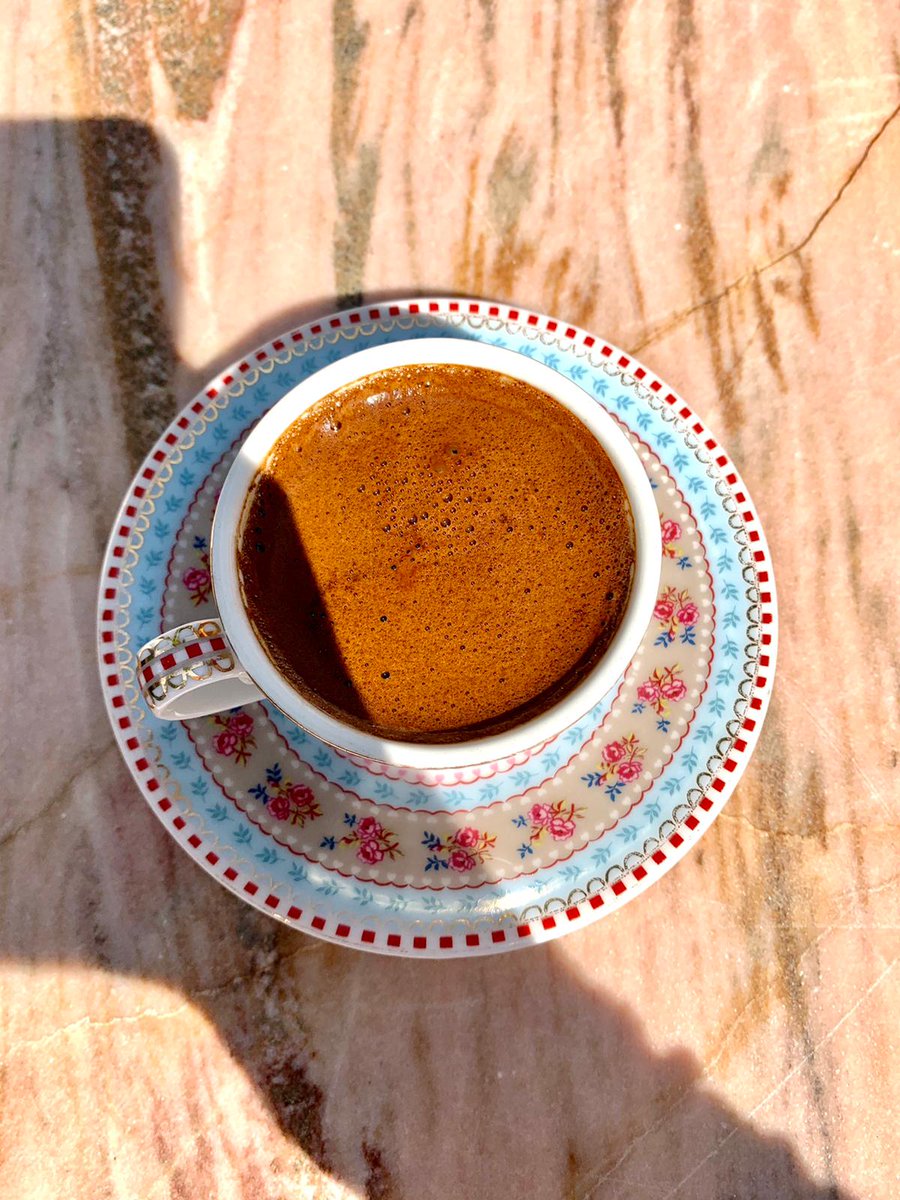 GSESINCEKEN's tweet photo. Keyifli pazarlar huzurla geçsin..Sevgiyle hoş kalın..😻☕🙋‍♀️
#haftasonu #pazar https://t.co/SUaK0nflBD