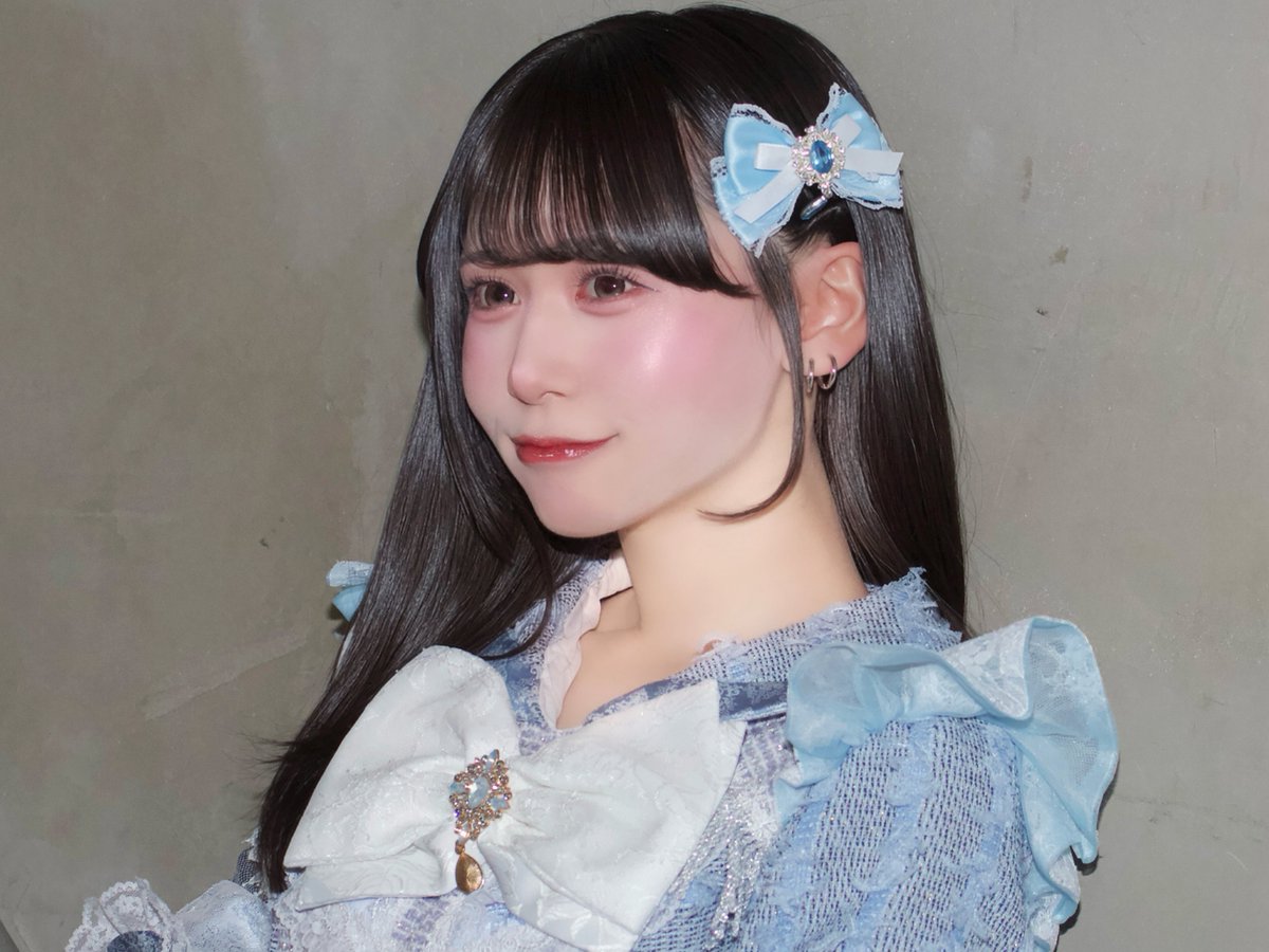Post by 紫音にーな 6 / 1 Zepp DiverCity on X: 横顔もすき？♡