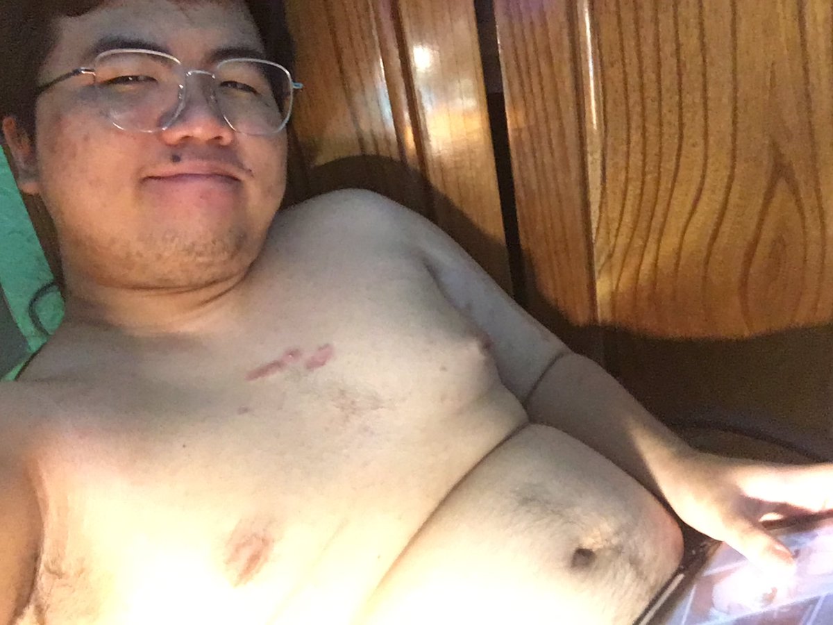 SBT_LMD's tweet photo. remind me to delete this later, and to stop with the bear face https://t.co/VvaO25ZqIe