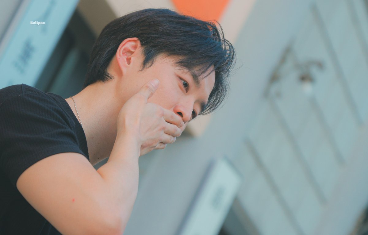 eclipse__pic's tweet photo. 260531(D) 히스토리보이즈  

[퇴근길]  

#강영석 배우님 https://t.co/AcfzDCEoOZ