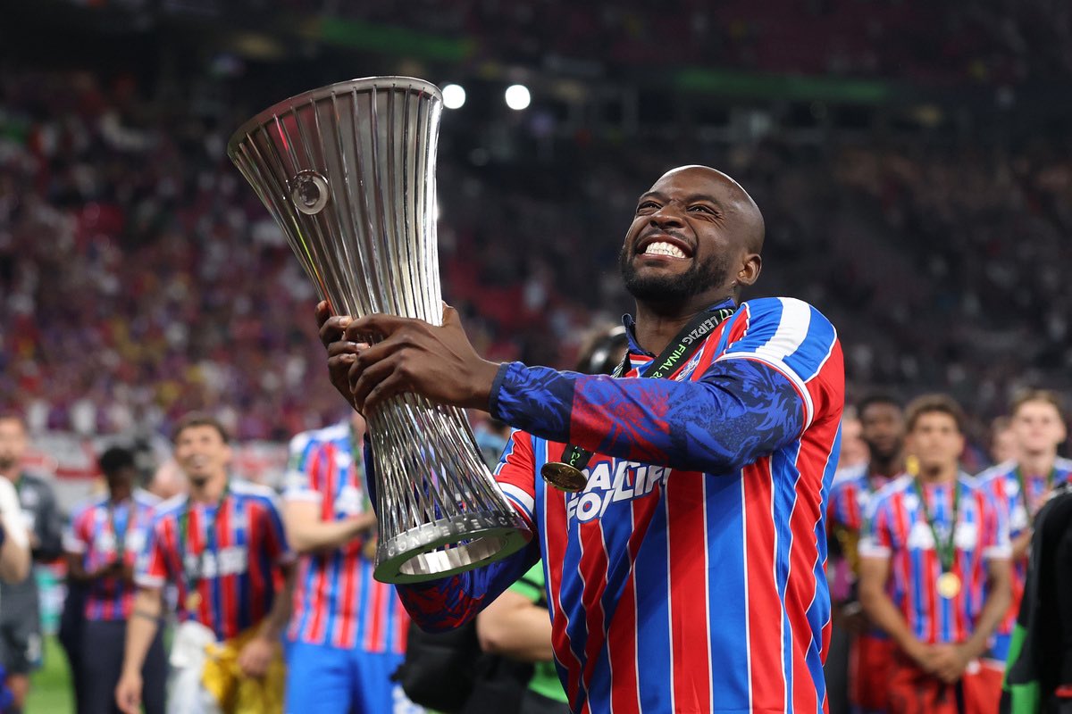 TotalVilla_'s tweet photo. If Morgan Rogers didn’t have his goal vs Manchester United disallowed last season, we wouldn’t have won the Europa League.

If Jean-Philippe Mateta would’ve passed his AC Milan medical, Crystal Palace may not have won be Conference League.

It’s all about moments ✅ #avfc | #cpfc https://t.co/OMNRDeR8gm