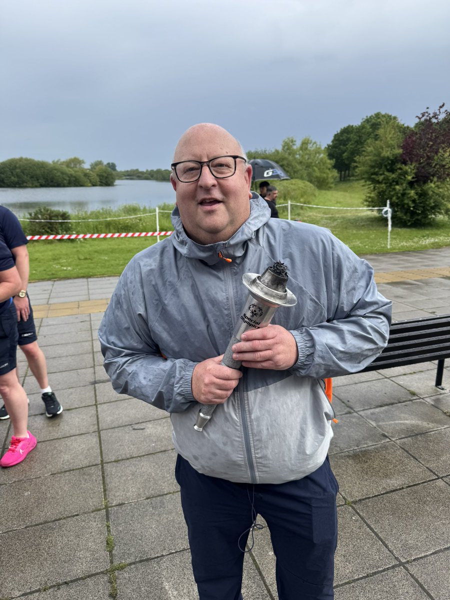 Peterhaire's tweet photo. Delighted to attend the City Park parkrun at Craigavon Lakes yesterday morning as part of the Special Olympics Torch Run’s 30th Anniversary celebrations. Great to be joined by DUP colleagues Diane Forsythe, Jonny Buckley and Paul Greenfield. https://t.co/H1lpHyubGe