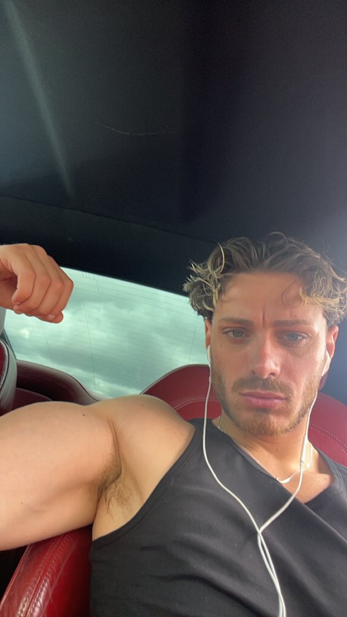 alpharory_'s tweet photo. Gym smashed gonna be draining rest of the day, if you see this rt and go send to my throne now🫵🏽 https://t.co/sS1PCBmyVr