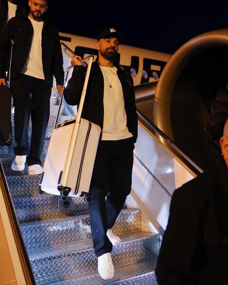MickyJnr__'s tweet photo. 🇪🇬 Team Egypt have arrived in the United States as preparations for the FIFA World Cup continue.

The Pharaohs will face Brazil in an international friendly on June 6 before kicking off their World Cup campaign against Belgium on June 15.

All the best, Egypt! 🌍🏆

#WorldCup2026
#AfricanFootball