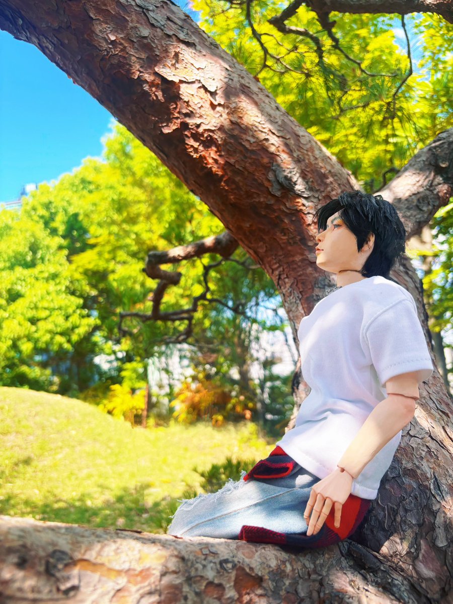 denherachan's tweet photo. 離れるには、投げ出すには
空が晴れてんだ
⁡
_____空の青さと思い上がり https://t.co/dMDVnpbwSr