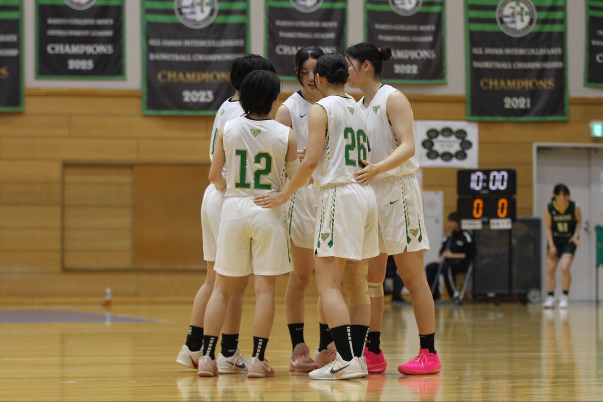 ThcuBc's tweet photo. 【試合結果】
5/31
vs専修大学
110-53
で勝利しました🎉🎉🎉

2日間の熱い応援ありがとうございました‼️
来週は準決勝、決勝戦です‼️
来週も引き続き、東京医療保健大学の応援よろしくお願いいたします📣💚

#優勝 https://t.co/9OZDMO6FBs