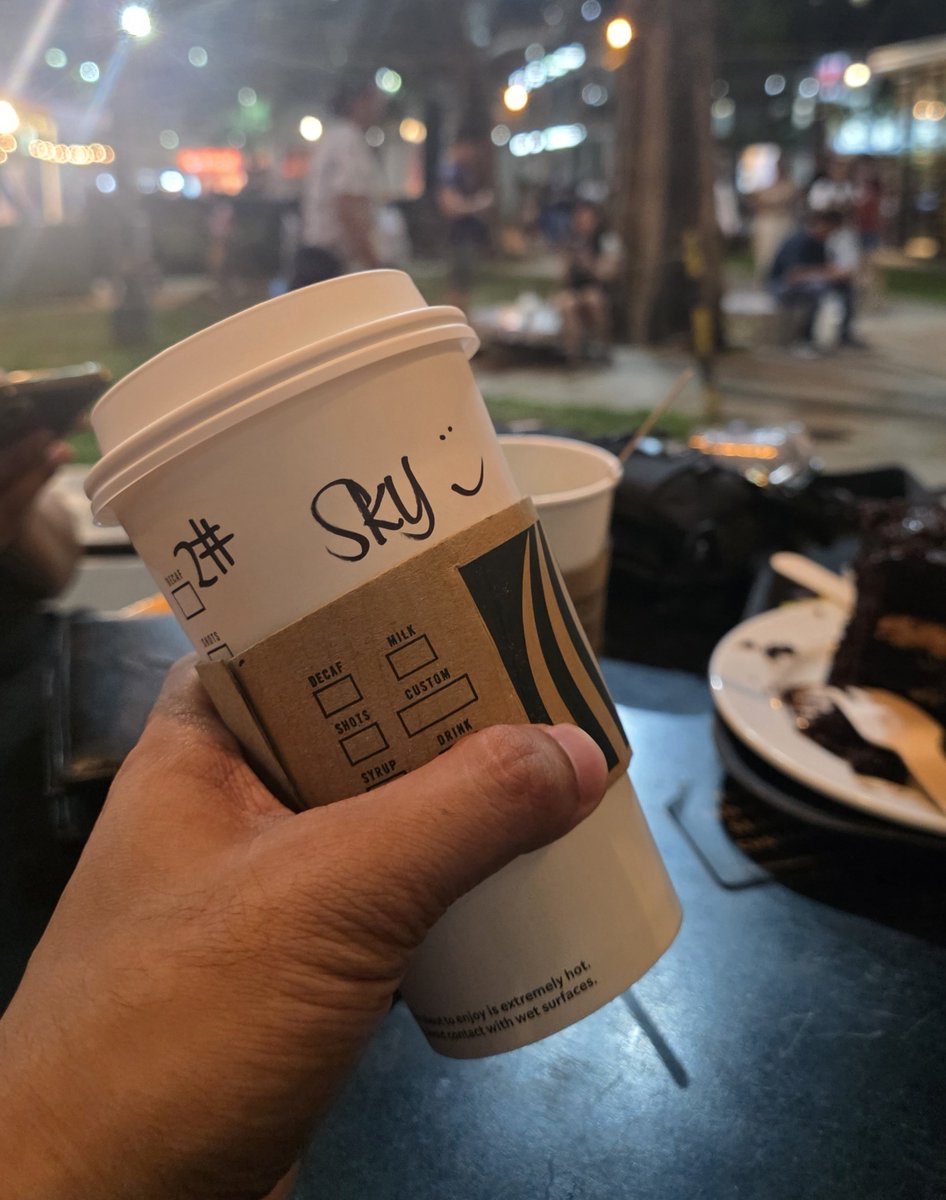 skyeDom3's tweet photo. Anyone here? 

📍Greenfield https://t.co/CBIeQAzX4n