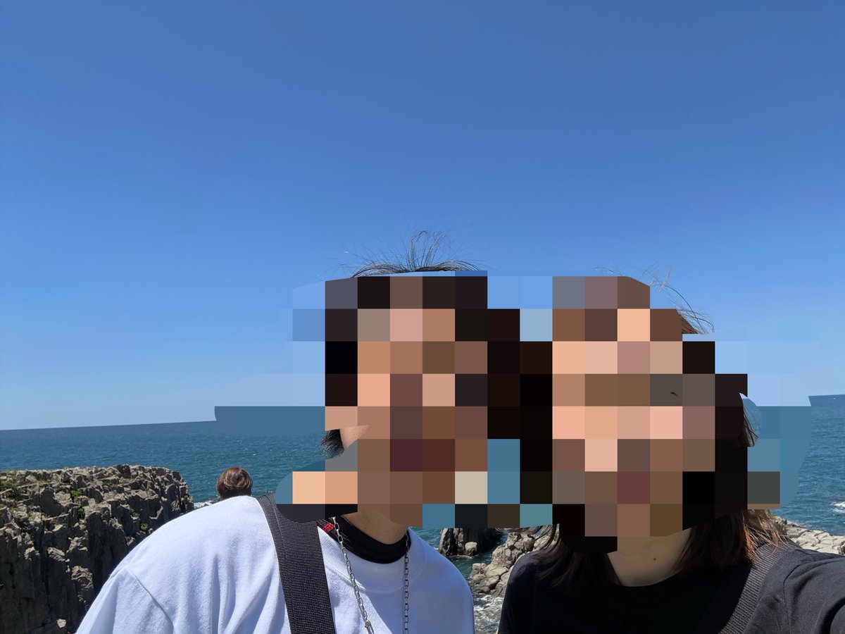 talisker65029's tweet photo. 福井、滋賀旅行🚗
昨日はローカル水族館と東尋坊🌊
今日は朝4時からイカ釣りして長浜でBBQ🦑
エギング難しい🥲
夜は釣ったり買った魚焼いたりしてBBQ🐟
焚き火したり星みたり楽しい🤩 https://t.co/JVz2poV0uO