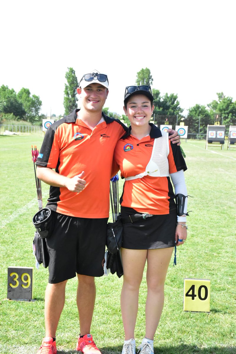 RFETA's tweet photo. #ClubesRFETA26
Ya conocemos los equipos vencedores en la categoría de Equipos mixtos de arco recurvo:
1ª división 🏹
🥇 Arcoastur A
🥈ARV mixto
🥉 Arcopozuelo YS
2ª división🏹
🥇 ETSIT 2
🥈 ETSIT 1
🥉 Arco Club Valladolid
¡Enhorabuena!👏🏻👏🏻 https://t.co/NsjTyDfkA8