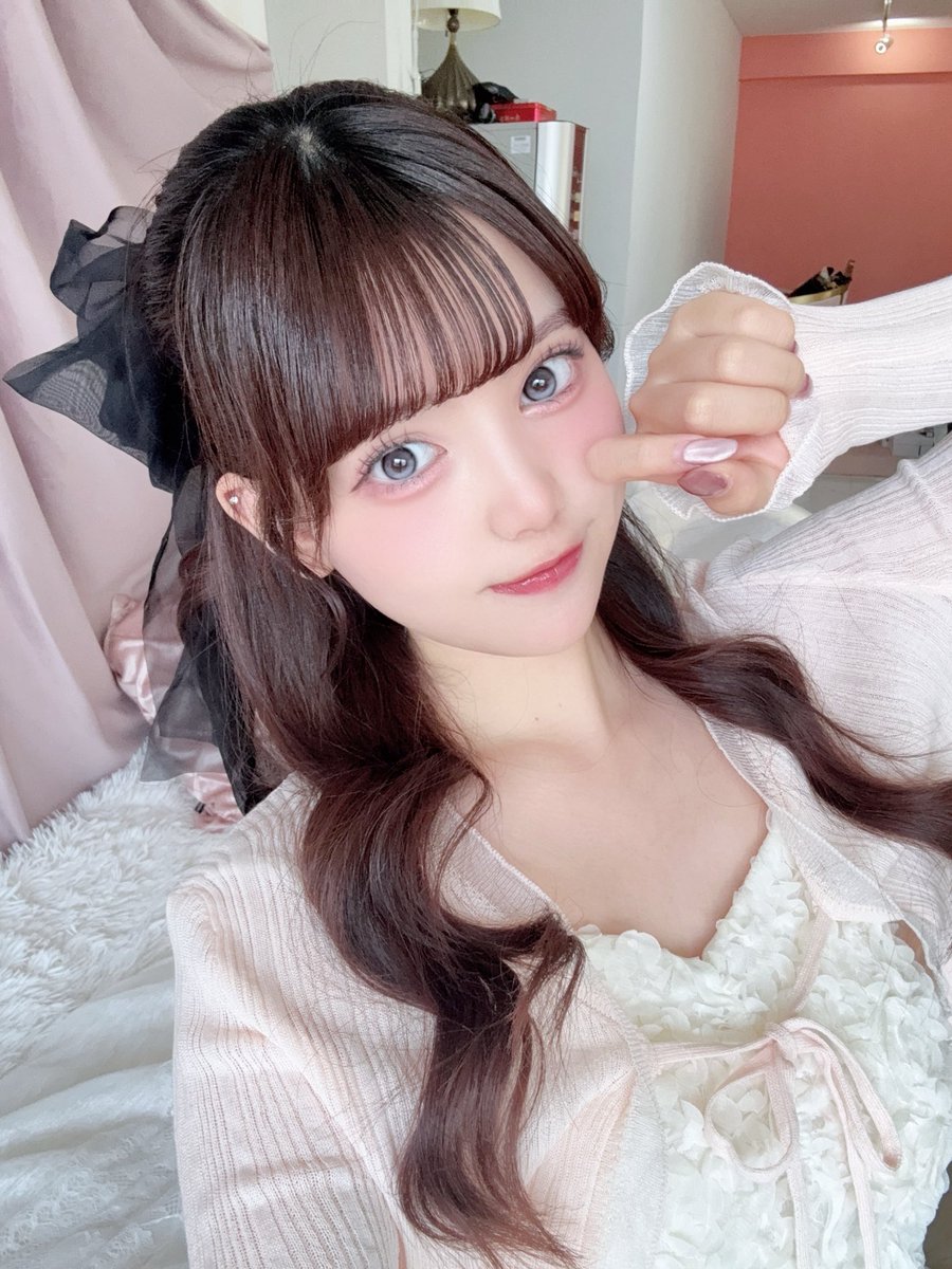 moe_Ux_xU_'s tweet photo. 水光カラコン～どうかな～？💎🤍 https://t.co/z64fqryDIU