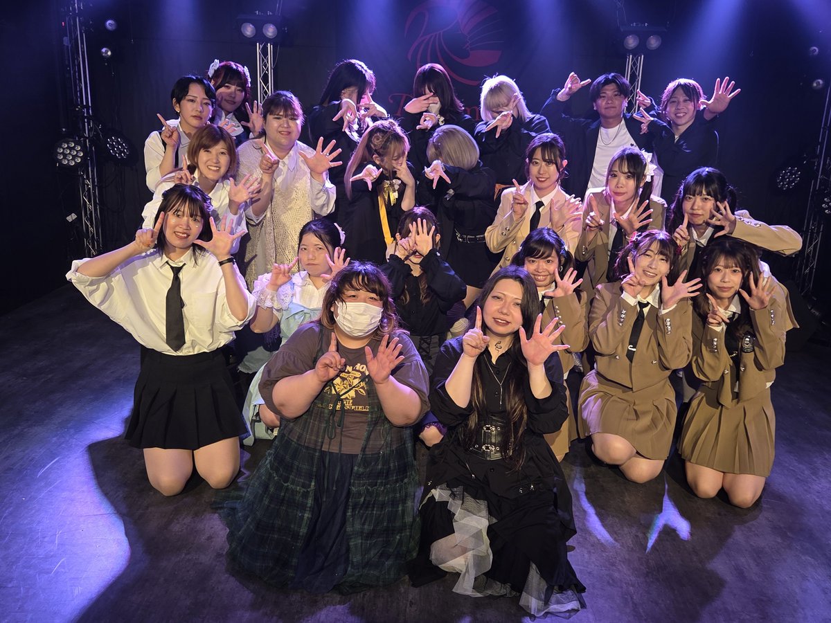odosai_ymg's tweet photo. 第15回 #山口踊りん祭 ありがとうございました〜🤍
出演者さんが多い！！記念すべき15回にぴったりな大ボリューミーな回になりました🎶

現地に来てくれる方も、配信で見てくれる方も本当にいつもありがとうございます！
おかげで15回まで続けてこられました🥺
次は目指せ10年だ〜！！ https://t.co/zGZhqqe4ih