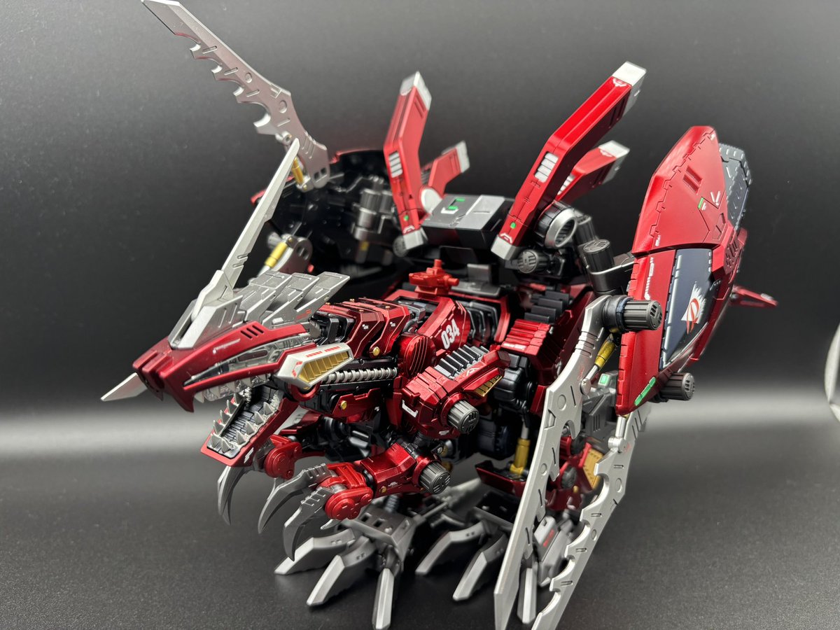 P000RF's tweet photo. ゾイドはいいよなぁ
ジェノブレイカーは特にいい… https://t.co/vGuefo4JuM