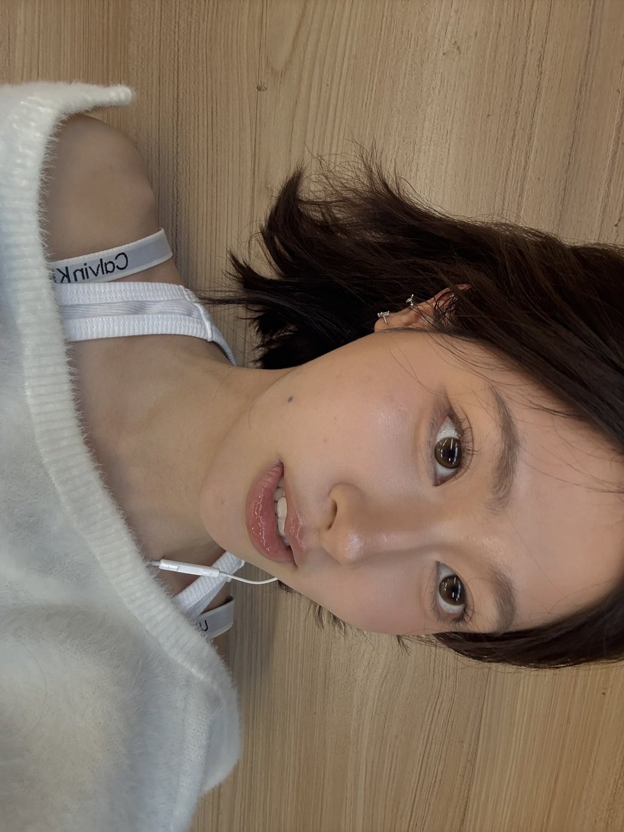 itspahnthitta's tweet photo. หิว https://t.co/1xTex20ULW