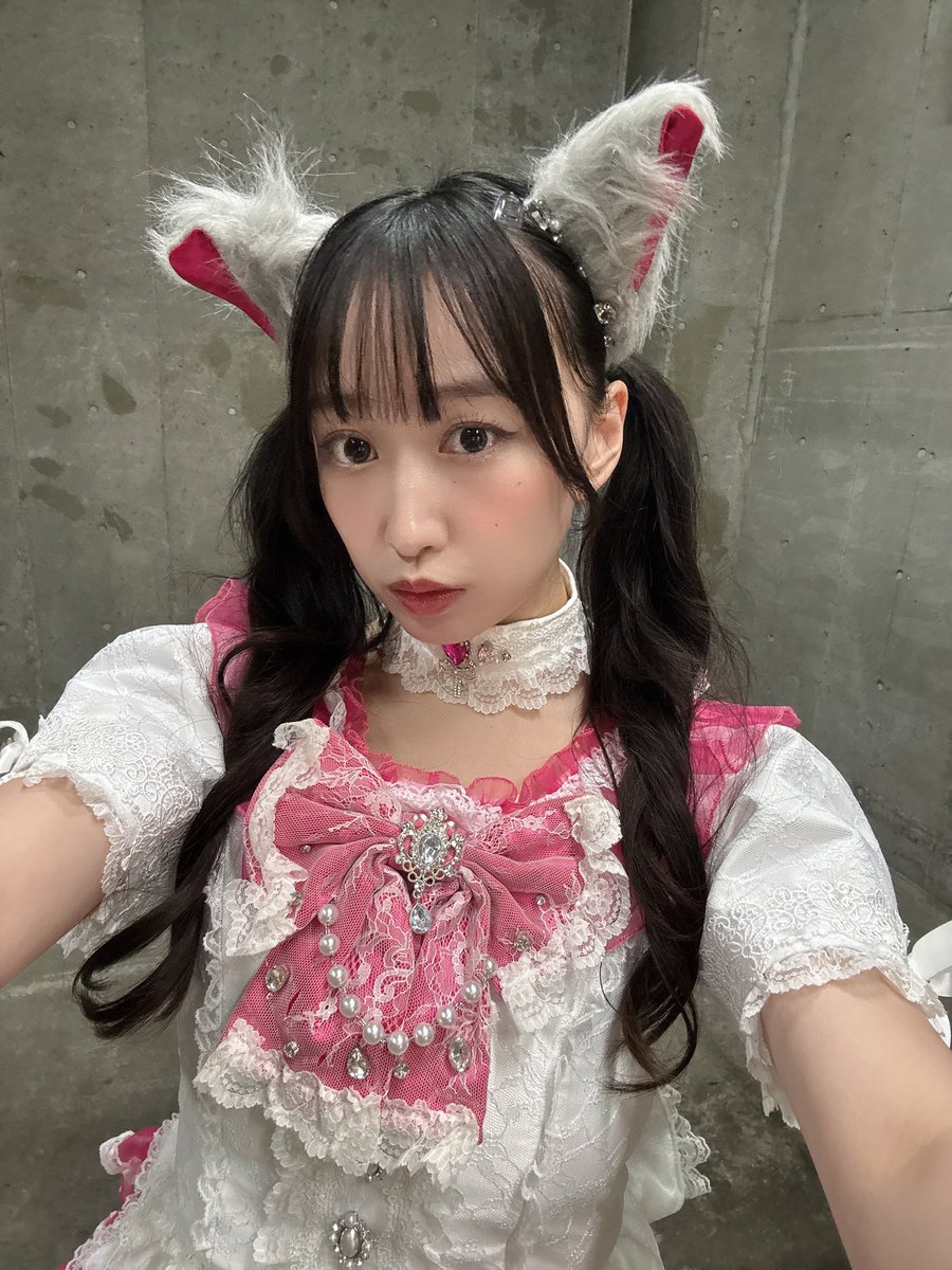八束くるみ tweet media