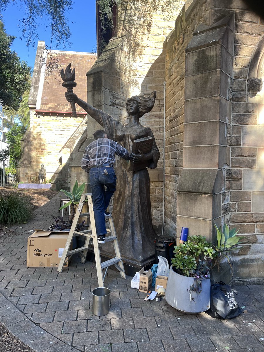 chen_yonglin's tweet photo. Maintaining service on the Goddess of Democracy Statue created by @CHENWEIMING2017  today, established in the yard of the Uniting Church of Australia, Ashfield NSW, which is part of 37th Anniversary of Tiananmen Massacre. The Statue has been there since June 4, 2015 @billcrewsfdn https://t.co/77RQfmhtnm
