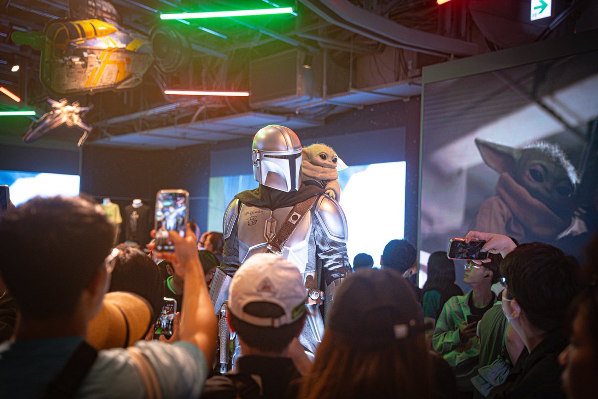 720bunbun's tweet photo. SHIBUYA TSUTAYA COLLABORATION CAFÉ inspired by スター・ウォーズ／マンダロリアン・アンド・グローグー https://t.co/CxkYOGH74o