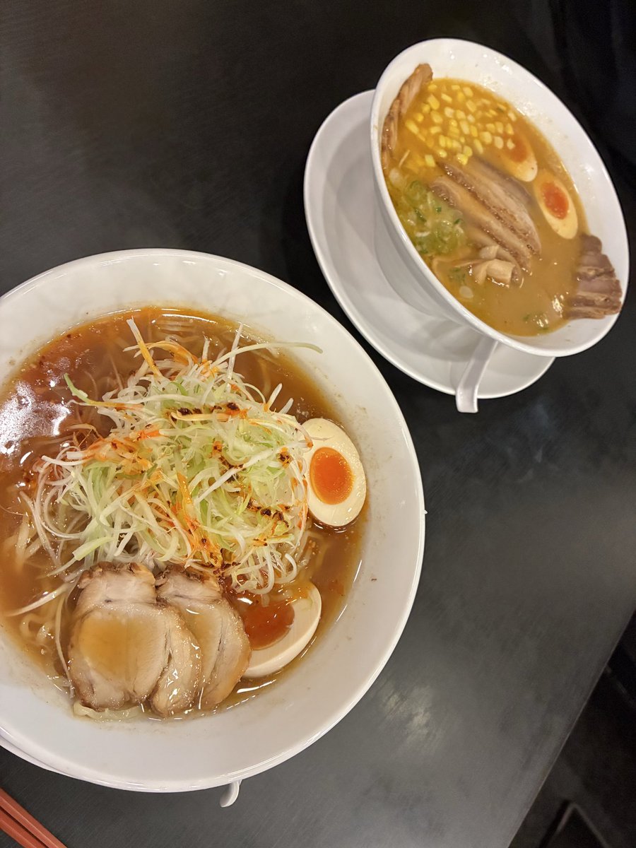うー tweet media