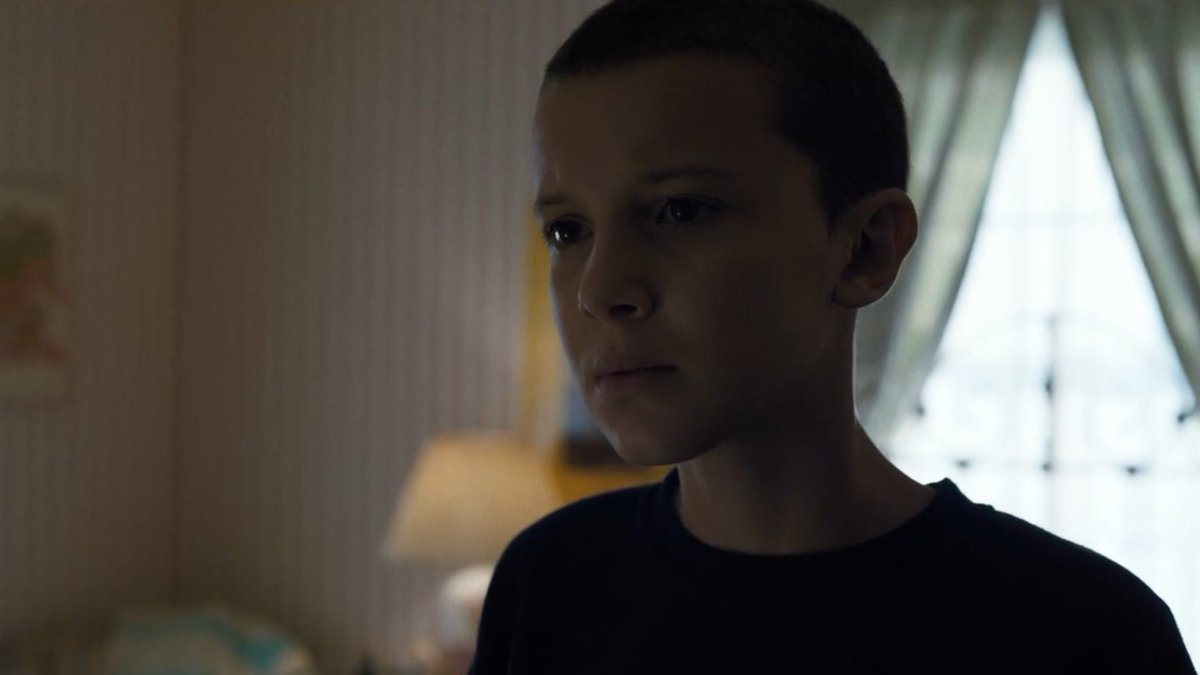 s0nsuzzz's tweet photo. El looking at happy pictures of nancy in her bedroom and realizing how she was robbed of a normal life JUST DROP ME BABY https://t.co/cSqtleTMKn