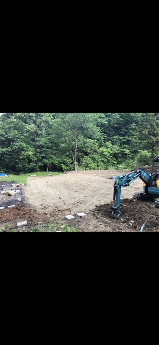 dcc_042's tweet photo. No road access.

So we flew in the excavator.

Japan.

#HeavyEquipment
#Excavator
#Construction
#LandscapeConstruction
#Japan
#Engineering
#Machinery
#Earthmoving
#ReclaimedLandscapesJapan https://t.co/3gfmq9SYu7
