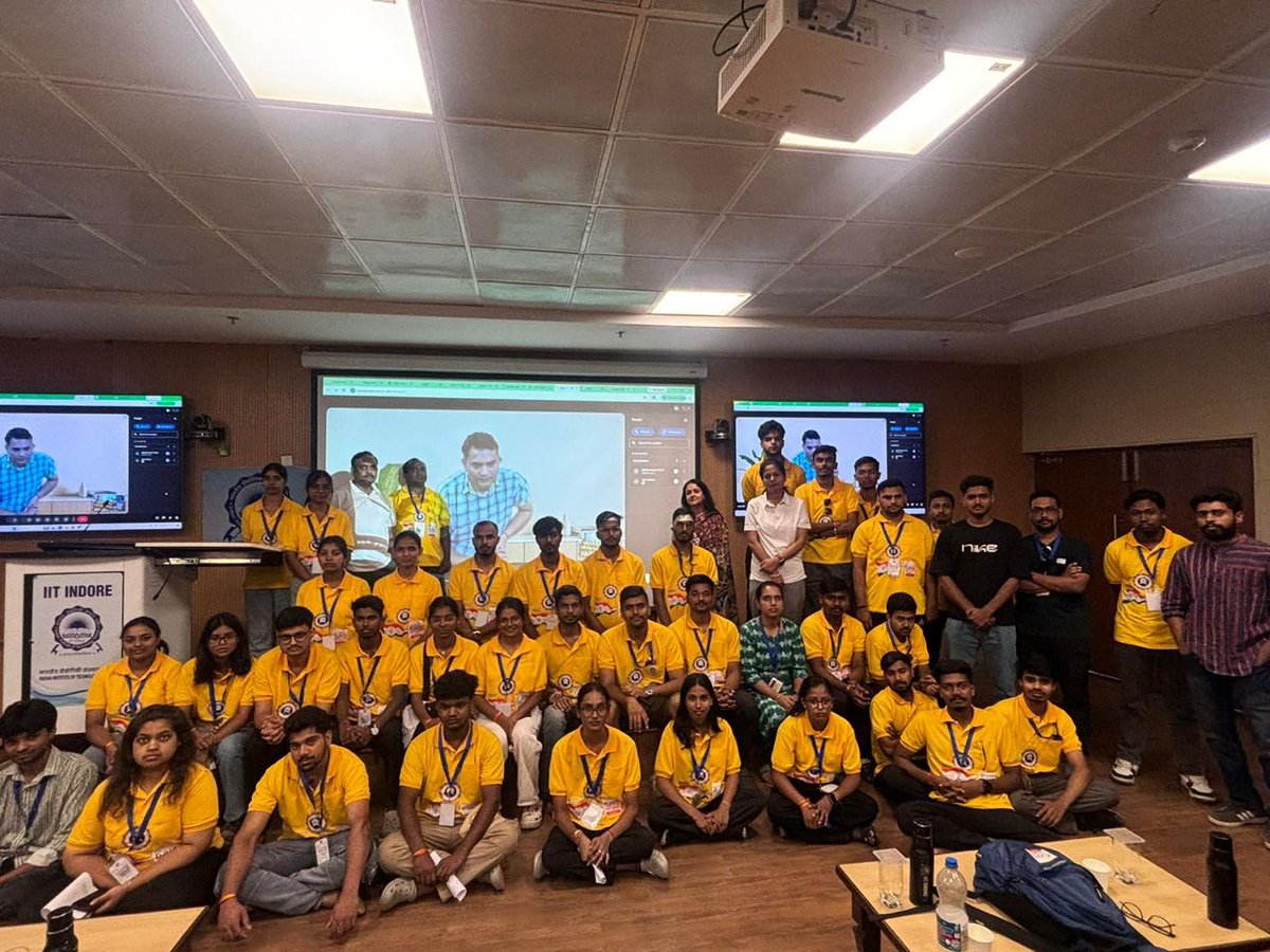 ciilsocialmedia's tweet photo. CIIL delivered a session on “India’s Multilingual Heritage” at IIT Indore for the Jharkhand delegation from IIT Dhanbad under the 6th Yuva Sangam Programme, Ek Bharat Shreshtha Bharat initiative.
#YuvaSangam #EBSB #CIIL #IndianLanguages https://t.co/uZwvdbAZ2U