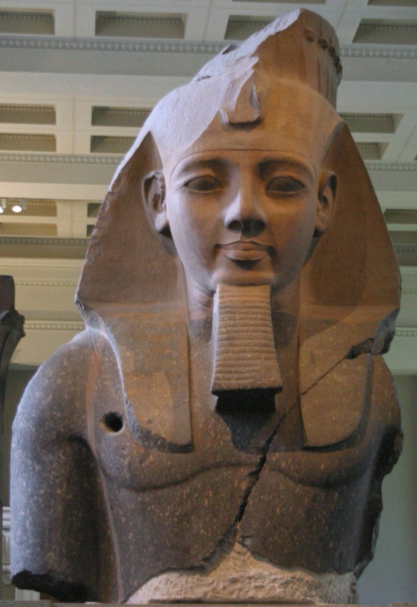 germanshepard8's tweet photo. #31maggio 1278 a.C. – #RamsesII è incoronato #faraone.
#storia https://t.co/tVi3oG1fQE