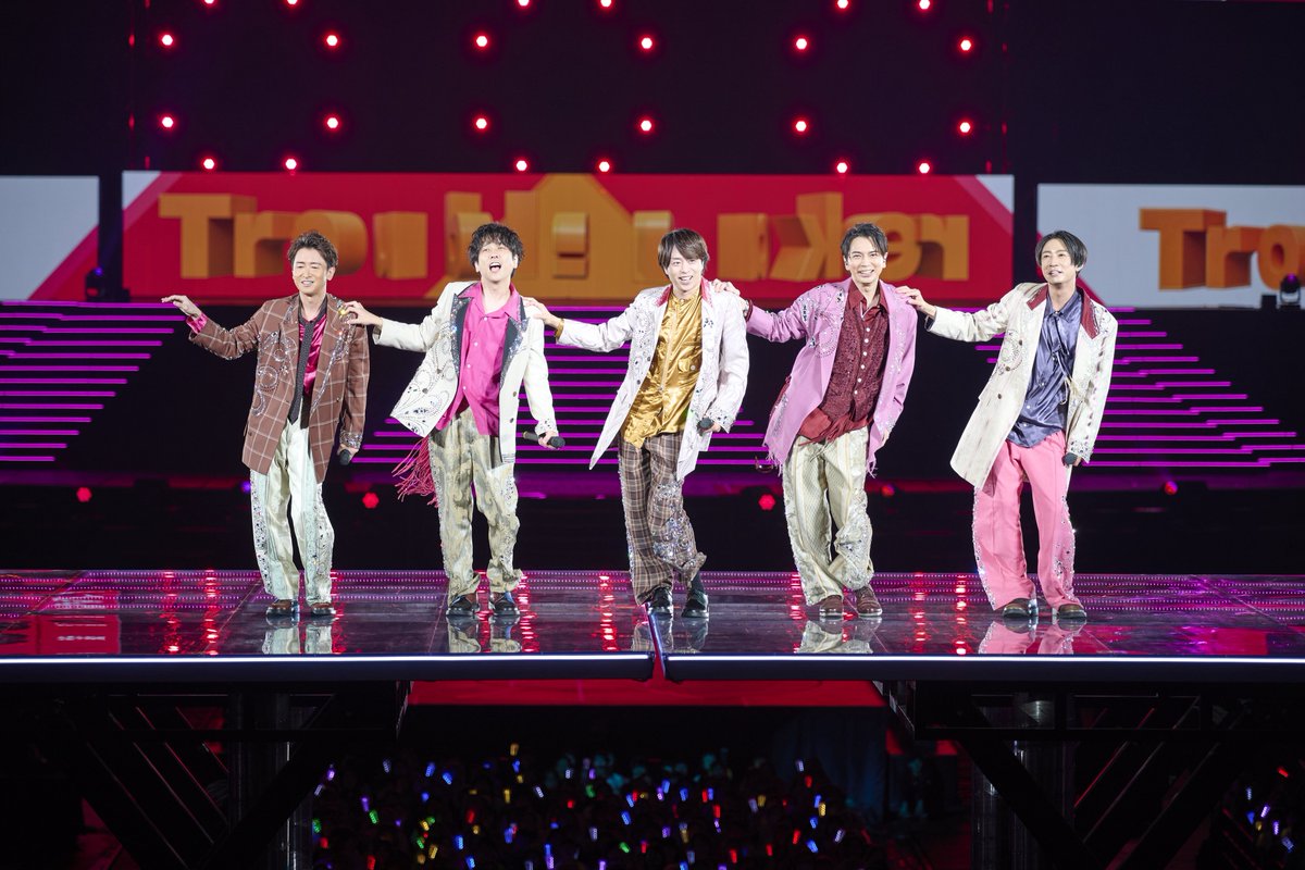 ARASHI tweet media