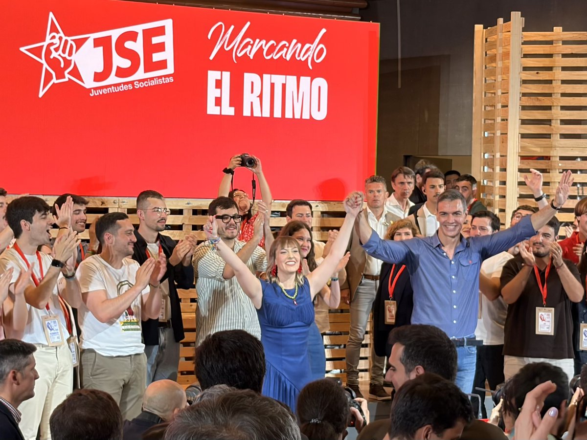 JSASevilla's tweet photo. ✊🏽 Este fin de semana las Juventudes Socialistas de Sevilla hemos participado en el 27º Congreso Federal de JSE en unos días de encuentro, debate, unión y fuerza. https://t.co/hIgDJXFUh5