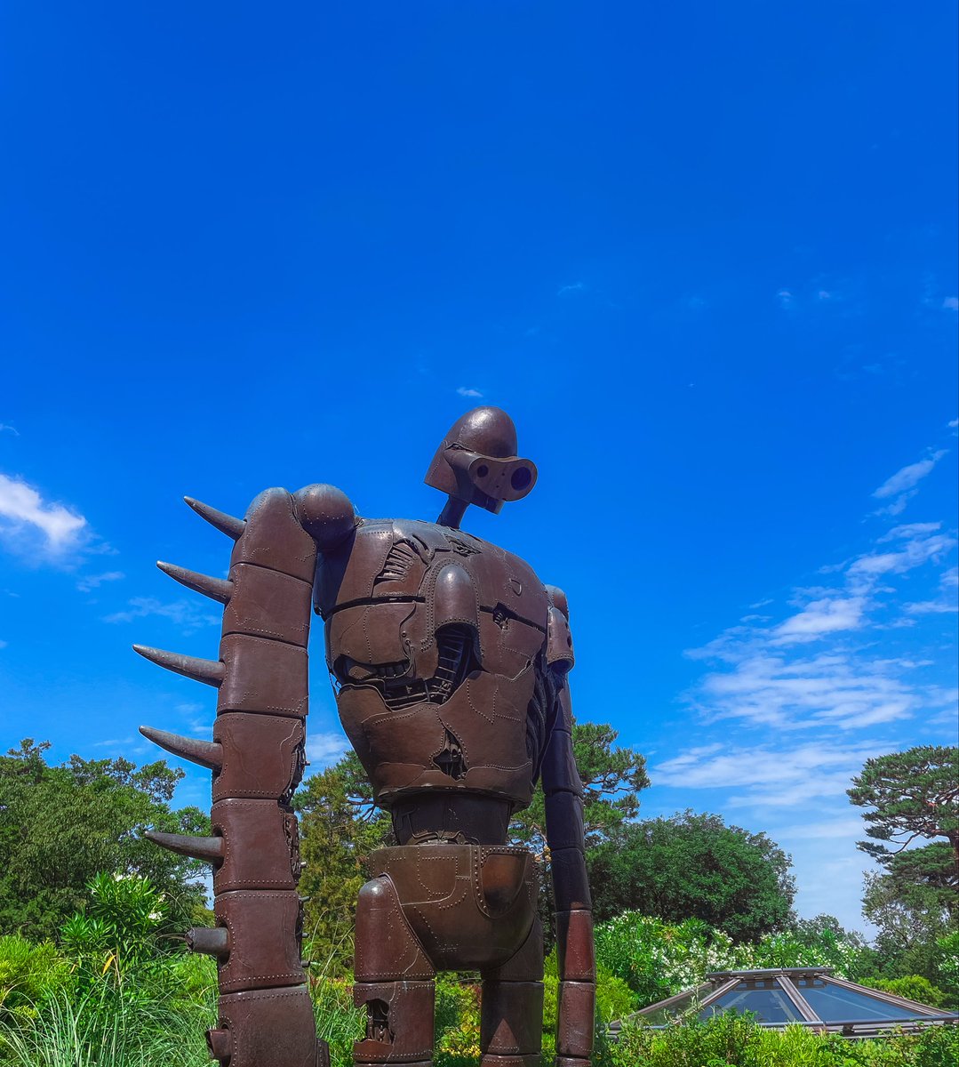 Lasskal's tweet photo. За 10 лет в Японии наконец-то сходили в Ghibli museum ✨я с ним теперь прям рядышком живу 😆
Очень мило и атмосферно, и жаль, что нельзя фотать внутри. Нас ппц как поразили старые технологии мультипликации! https://t.co/H50X9UbLjO