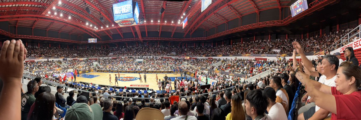 RoseHadlocon's tweet photo. Congrats Ginebra. Sulit ang init ng byahe https://t.co/NVoZxG5ryP