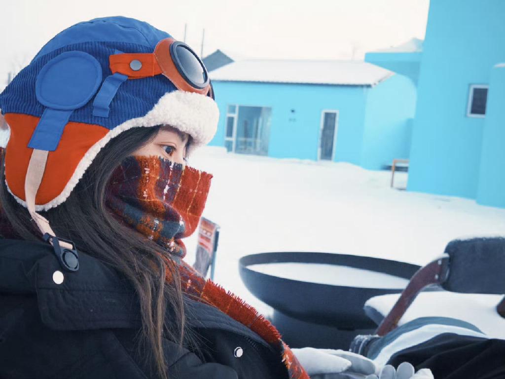 JarrellCHOW's tweet photo. [Cold snap’s here! Time to bundle up, sip hot cocoa, and chase those crisp winter vibes all day long ]， https://t.co/ttv8MhmsoZ