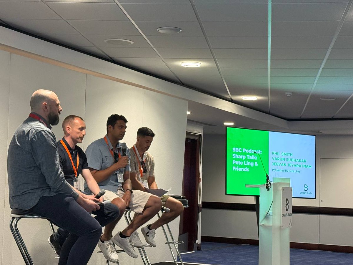 Bet2invest_BR's tweet photo. O Smart Bash em Londres foi uma experiência incrível! 🇬🇧

Ótima atmosfera, conversas de qualidade e a oportunidade de conectar com algumas das mentes mais afiadas da indústria de apostas esportivas 📊

Com certeza estaremos de volta na próxima edição!

#SmartBash https://t.co/67u8oGxRJ9