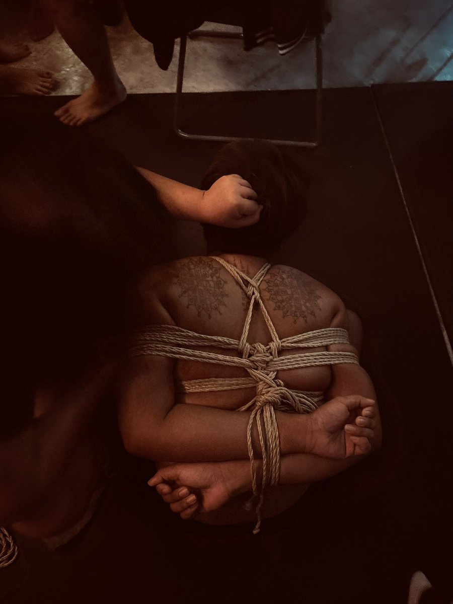 ImWinPawin's tweet photo. Rope Jam เบาๆเมื่อคืน ปล่อยให้อารมณ์นั้นพาไป 🫥 ขอบคุณตากล้องจากคนในงานนะฮะ 🤏

🪢@Unnamedminorxxx https://t.co/lYrPOPli1n