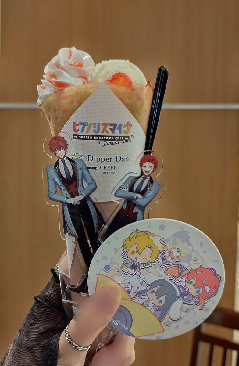 283_basa09's tweet photo. 友達と一緒にミクステとBoPの鑑賞会をして安定に狂い、一緒にクレープ食べて、一緒にコナン観たのに、一緒の写真が少なすぎる🙃 https://t.co/6jeNTLqLRH