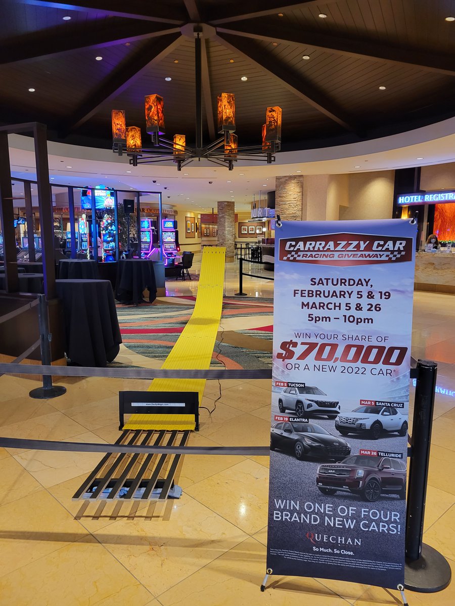 btraphan's tweet photo. @DragoWolf920 @jimrome @PalaCasino @PechangaTribe @bigheadbets @ParadiseCasino1 A racetrack befitting @JimRome racecar legend @LecheLorn at @QuechanCasino for their CarRazzy Car Racing Giveaway is something you don't see every day in the casino.
https://t.co/1oTD77kBtH https://t.co/YU8xaXHYfq
