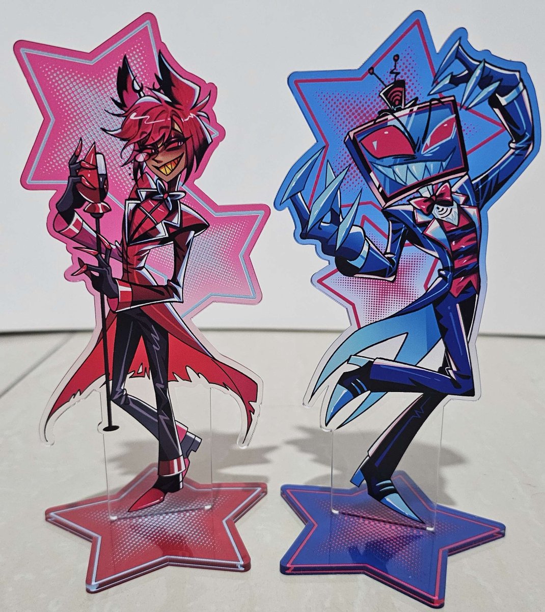 kyanaruu's tweet photo. Oh yeah guys cf22 aftersale will open tomorrow! Local and international GO are available! I'm still working on the form tho so please be patient with me! ( ͒ ́ඉ .̫ ඉ ̀ ͒) here's some sample pictures!! :D https://t.co/ErD3NIcYQ3