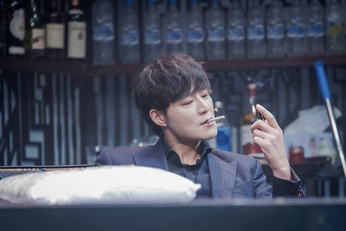 kimbeaker_LAB's tweet photo. 260531 낮뮤지컬 비스티 커튼콜/지순견rep.

이재현 役 #김종구 https://t.co/geEprV7ccc
