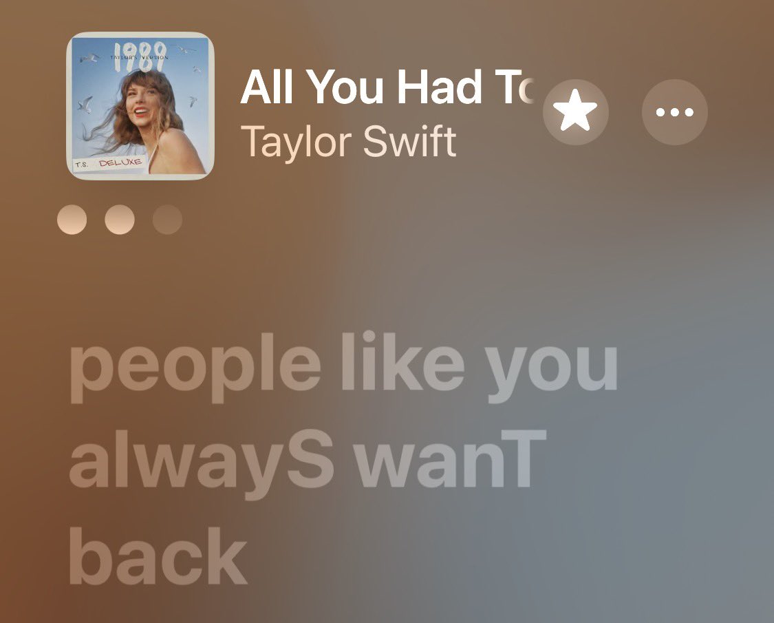 118Midnights's tweet photo. What does this all mean #TaylorSwift #TayStory https://t.co/9ud5tAH4jr