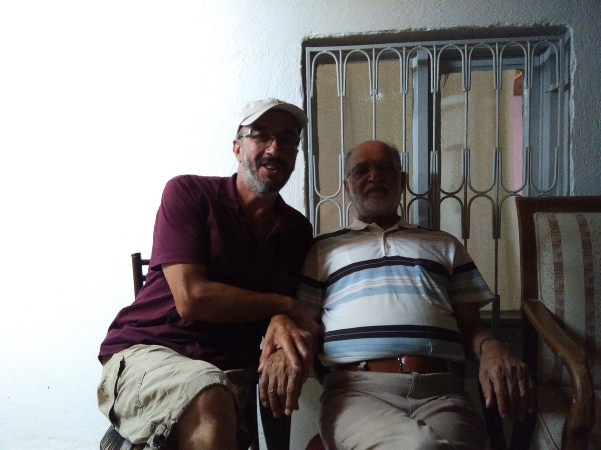 HarunAltu8's tweet photo. Sevgili hocam Prof.Dr.Mikâil Bayram'ı hasretle yâd ediyoruz. Tanıdığım ve talebesi olmaktan gurur duyduğum bir cân idi... Işık saçtı etrafına... https://t.co/SLoNpyqcpE