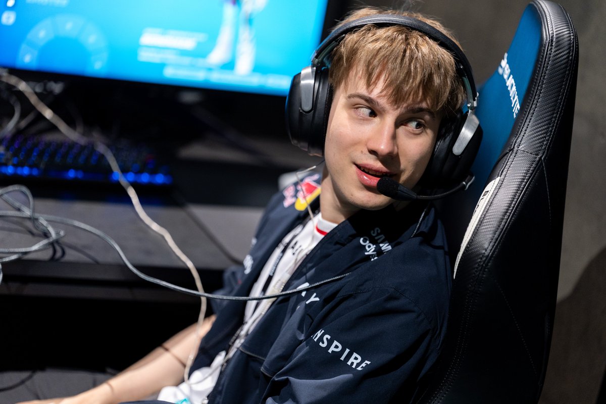 Fortnite Competitive tweet media