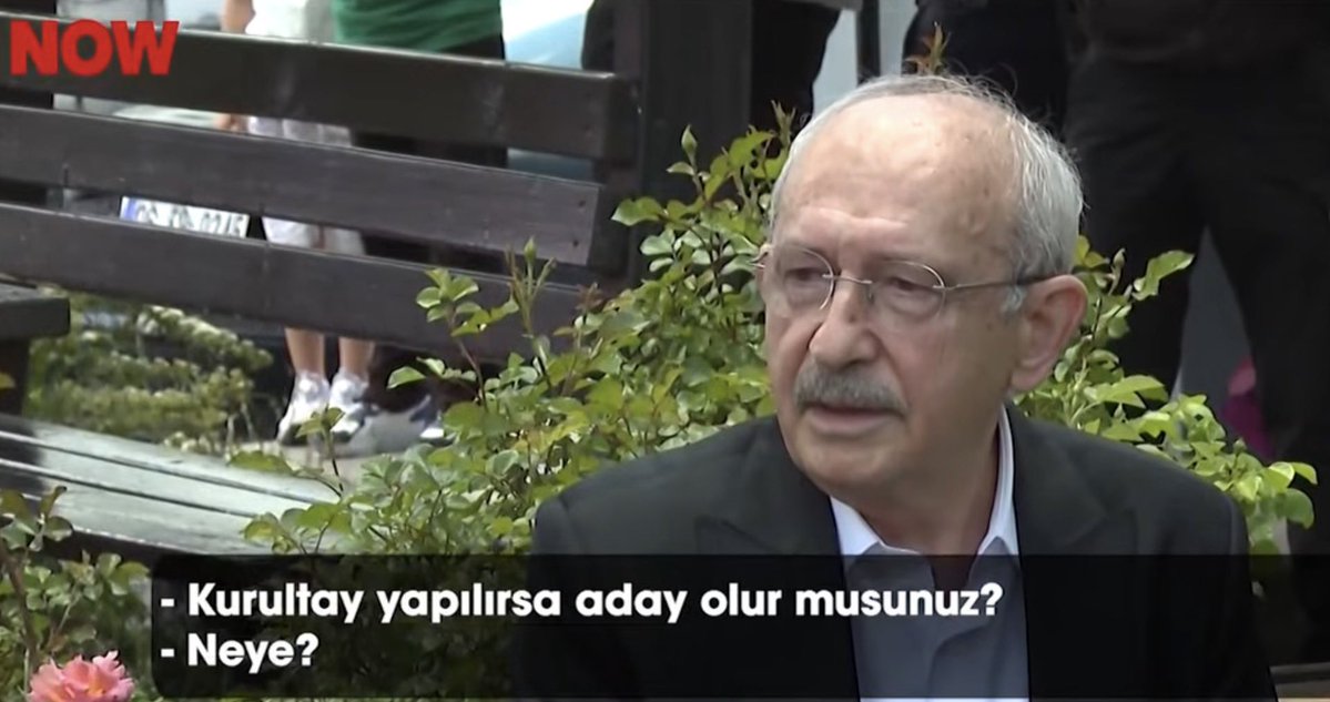 emine un tweet media