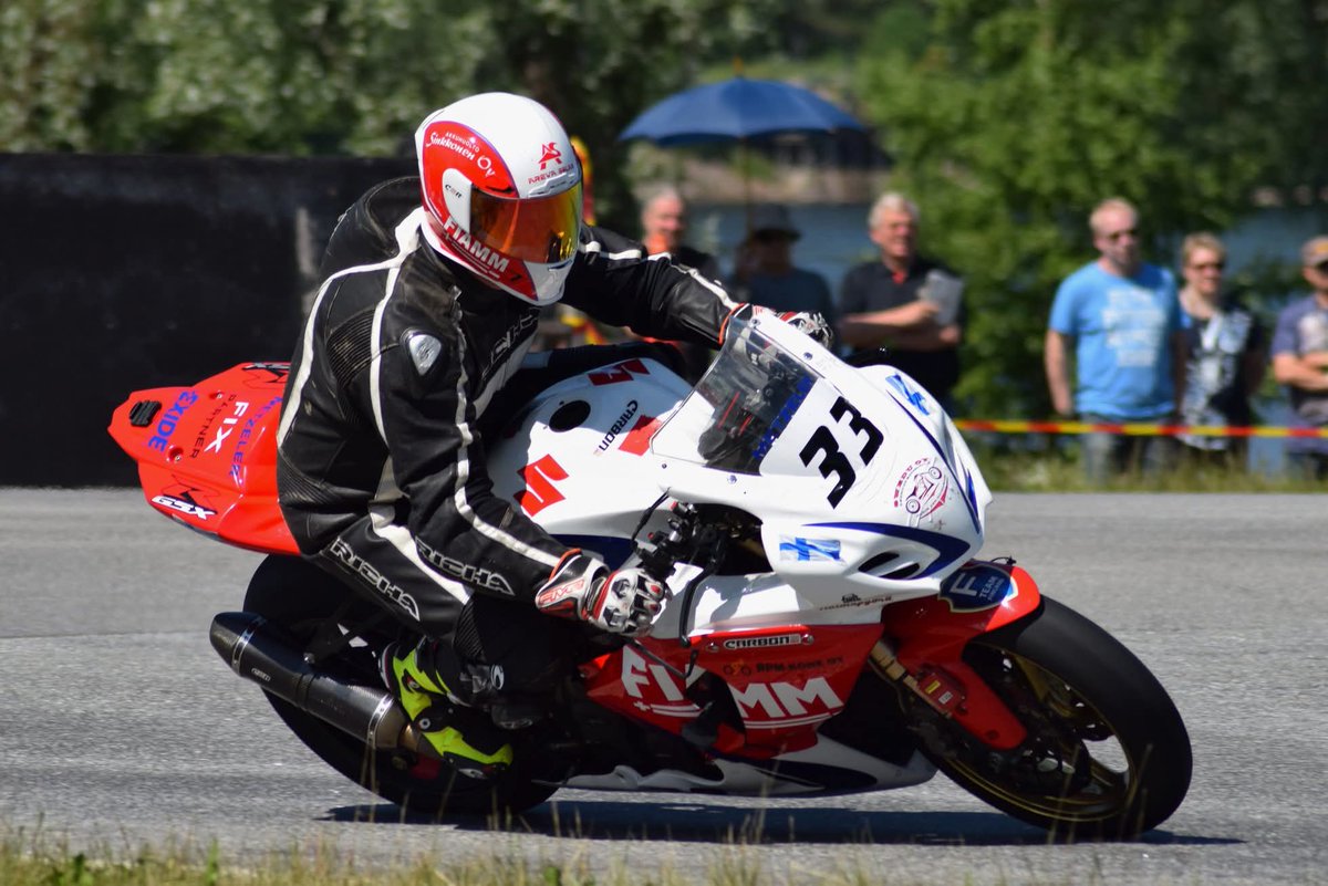 MikaToikka's tweet photo. 33 days to Imatranajot 2026. Peers-Jones (GBR), Hardisty (GBR), Sinkkonen (FIN) and Fredriksson (SWE). Imatra, Finland #realroadracing https://t.co/Sd4r3u88jW