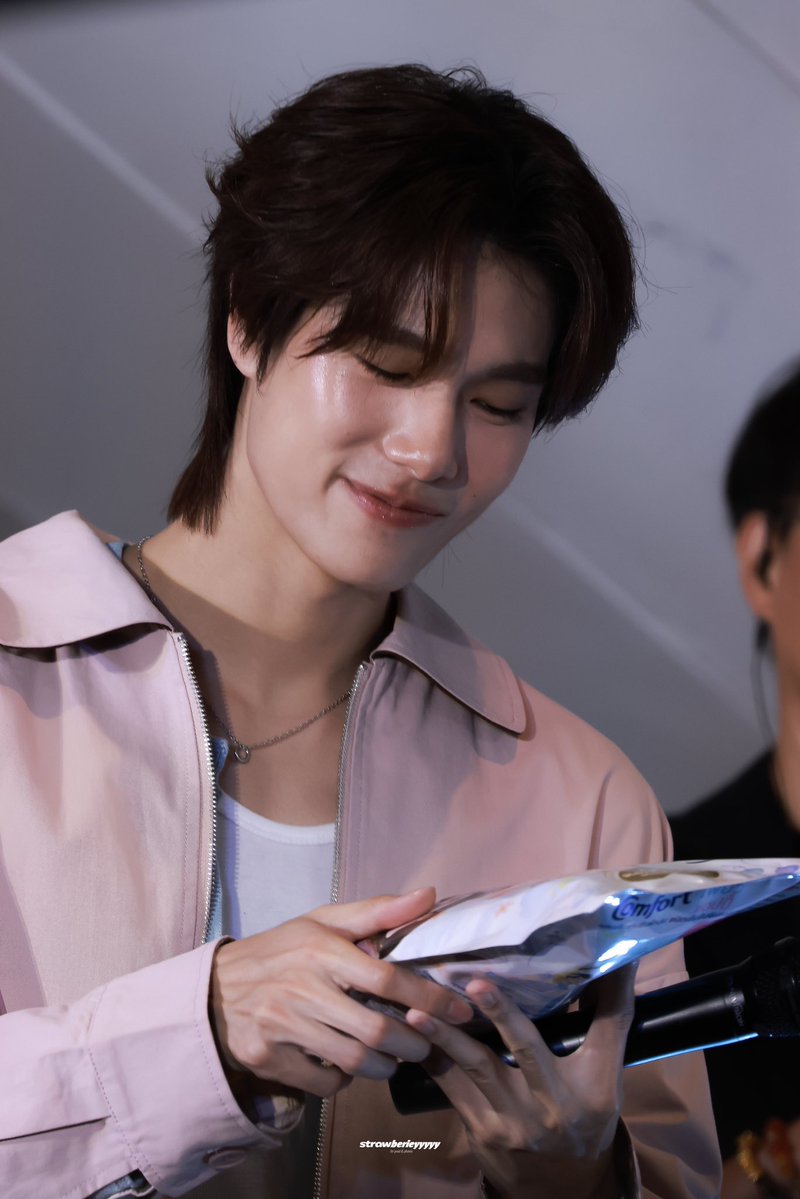 ♡𝙨𝙩𝙧𝙖𝙬𝘣𝘦𝘳𝘳𝘪𝘦𝘺𝘺𝘺 ᵕ̈ tweet media