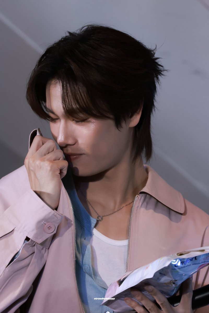 ♡𝙨𝙩𝙧𝙖𝙬𝘣𝘦𝘳𝘳𝘪𝘦𝘺𝘺𝘺 ᵕ̈ tweet media
