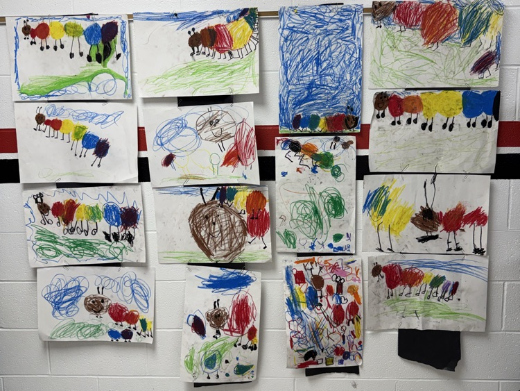 BellaireES's tweet photo. Ending the year with these adorable color wheel kindergarten creation! https://t.co/Ds1IKomD0L