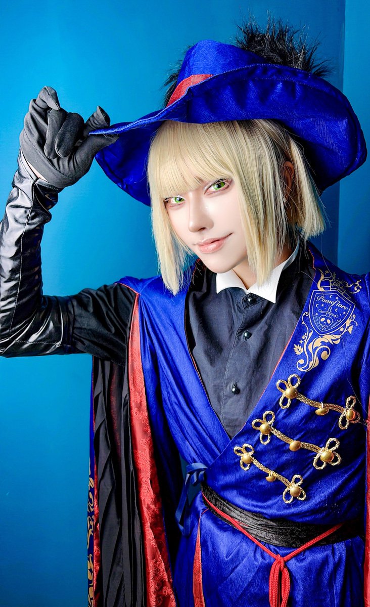 ___HachiBee's tweet photo. ⚠︎︎ cos  twst

ちなみに前半もムシュ～～～練習出ししてきた💯💮🏹❣️

. https://t.co/aplDRE1EgU