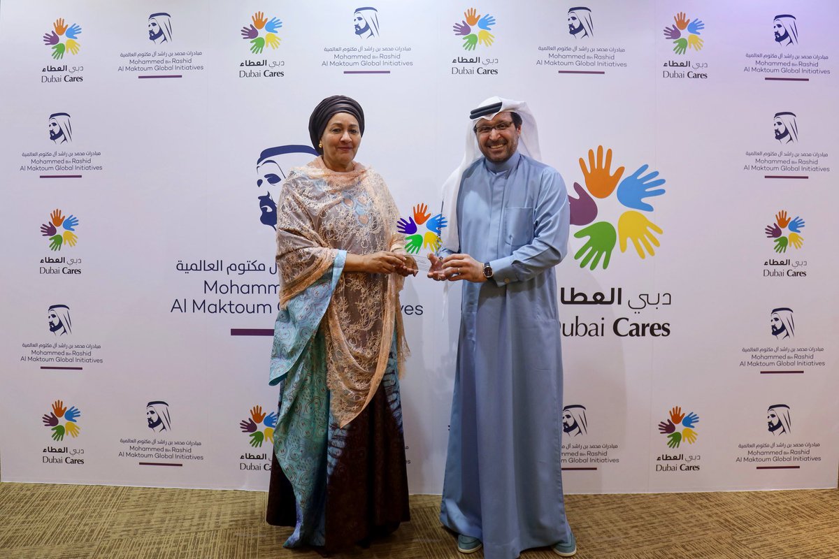 DubaiCares's tweet photo. It was a pleasure to welcome Ms. @AminaJMohammed, Deputy Secretary-General of the United Nations, at our Dubai Cares’ office where she met with H.E. Dr. Tariq Al Gurg, Chief Executive Officer and Vice-Chairman of Dubai Cares. They discussed the importance of global convening platforms in informing and shaping a mechanism that advances education transformation worldwide.

The discussion also explored evolving human development priorities, with a focus on equipping youth with the skills and opportunities needed to access meaningful employment and succeed in a rapidly changing world.

The visit concluded with Dr. Al Gurg presenting Ms. Mohammed with a token of appreciation for her continued commitment to advancing the sustainable development agenda and for her support of Dubai Cares’ mission to position education as a key pillar of human development globally.

The visit reaffirmed a shared commitment to empowering communities and building a more inclusive and equitable future for children and youth around the world.

كان من دواعي سرورنا استقبال السيدة أمينة ج. محمد، نائبة الأمين العام للأمم المتحدة، في مكتب دبي العطاء، حيث التقت بسعادة الدكتور طارق محمد القرق، الرئيس التنفيذي ونائب رئيس مجلس إدارة المؤسسة. وقد تناول الاجتماع أهمية المنصات والمحافل العالمية الجامعة في صياغة وتشكيل آلية تدفع بمسيرة تحويل التعليم على مستوى العالم.

كما تطرّق النقاش إلى الأولويات الراهنة في مجال التنمية البشرية، وبالأخص أهمية تزويد الشباب بالمهارات اللازمة وفرص العمل الهادفة للتكيّف مع عالم دائم التغيّر.

وفي ختام الزيارة، قدّم الدكتور القرق للسيدة محمد درعاً تكريمياً تقديراً لالتزامها المتواصل بتعزيز أجندة التنمية المستدامة، ودعمها لدبي العطاء ومهمتها المتمثلة في ترسيخ مكانة التعليم كركيزة أساسية لتحقيق التنمية البشرية حول العالم.

وقد أكّدت هذه الزيارة على الالتزام المشترك بتمكين المجتمعات وبناء مستقبل أكثر شمولاً وإنصافاً للأطفال والشباب على الصعيد العالمي.